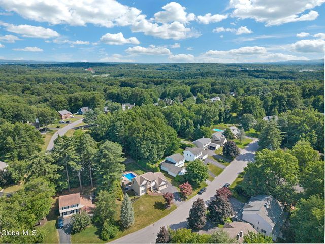 70 Longwood Drive, Clifton Park, NY 12065