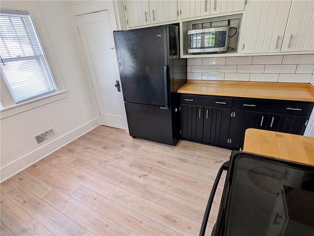 20 McCall Road, Rochester, NY 14615