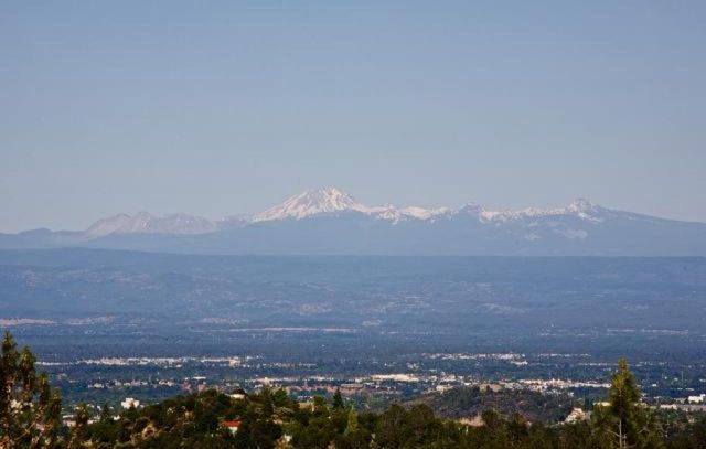 15151 Brunswick Drive, Shasta, CA 96087