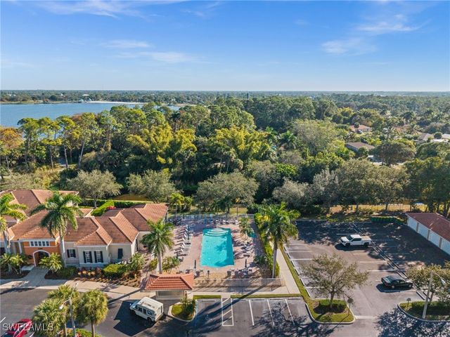 4520 Botanical Place CIR 103, Naples, FL 34112