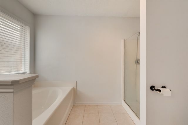 7019 Thunderbird Drive, Arlington, TX 76002