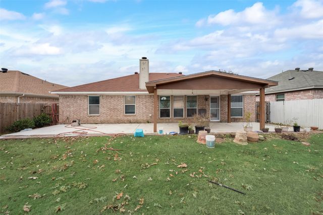 7019 Thunderbird Drive, Arlington, TX 76002