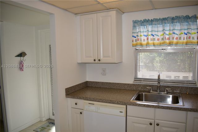 2761 N Pine Island Rd 310, Sunrise, FL 33322