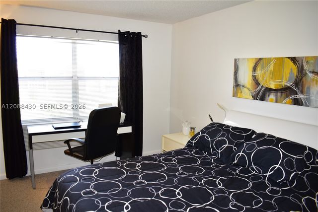 2761 N Pine Island Rd 310, Sunrise, FL 33322