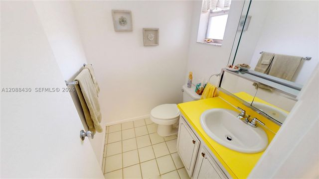 2761 N Pine Island Rd 310, Sunrise, FL 33322