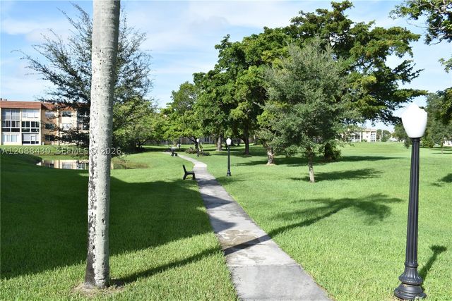 2761 N Pine Island Rd 310, Sunrise, FL 33322