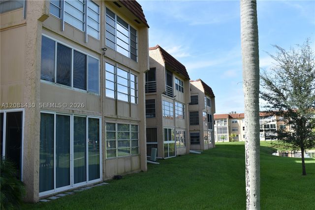 2761 N Pine Island Rd 310, Sunrise, FL 33322