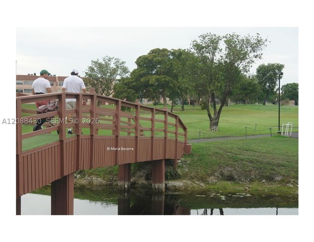 2761 N Pine Island Rd 310, Sunrise, FL 33322