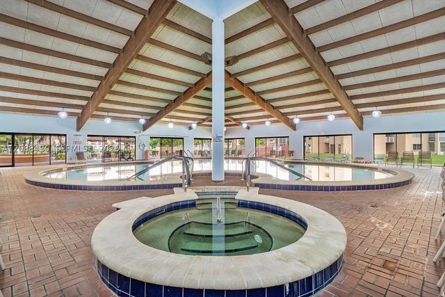 2761 N Pine Island Rd 310, Sunrise, FL 33322