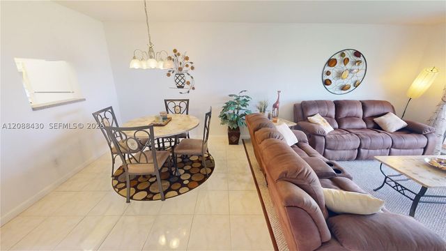 2761 N Pine Island Rd 310, Sunrise, FL 33322