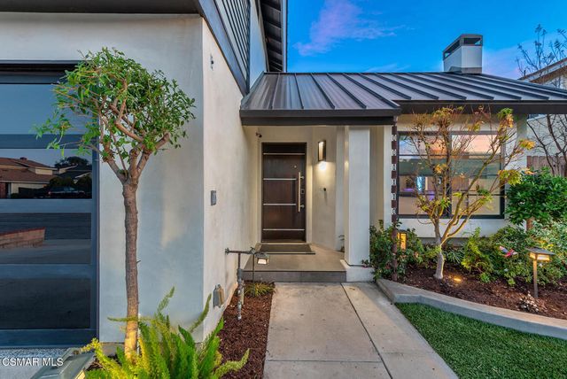 9998 Jamestown Street, Ventura, CA 93004