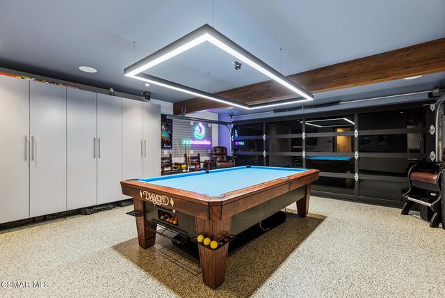 9998 Jamestown Street, Ventura, CA 93004