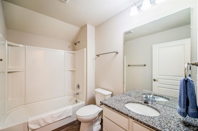 24279 Walloon Way, Brownstown Charter Township, MI 48134