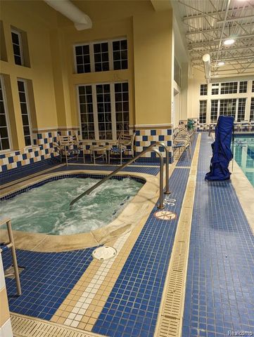 24279 Walloon Way, Brownstown Charter Township, MI 48134