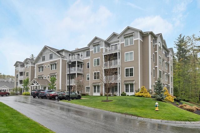 7 Willey Creek Rd Unit 205, Exeter, NH 03833