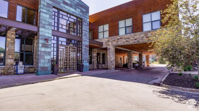 1456 W NEWPARK BLVD #213, Park City, UT 84098