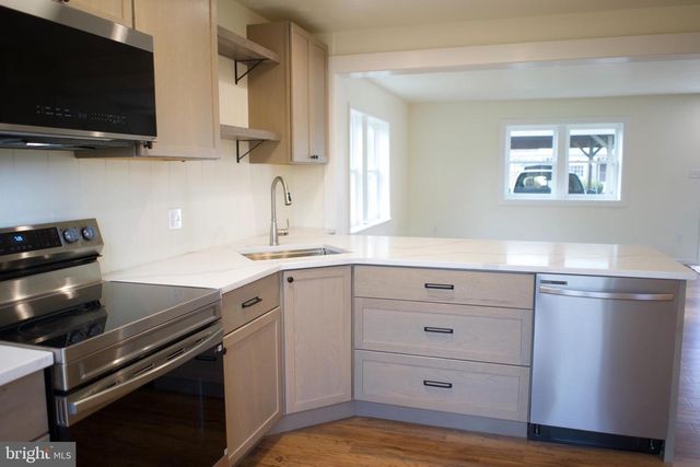 617 MARJORIE MAE ST, State College, PA 16803