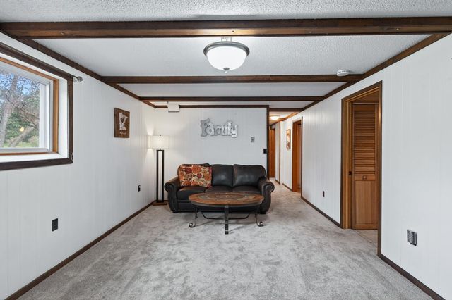 15221 Iguana Street NW, Anoka, MN 55303