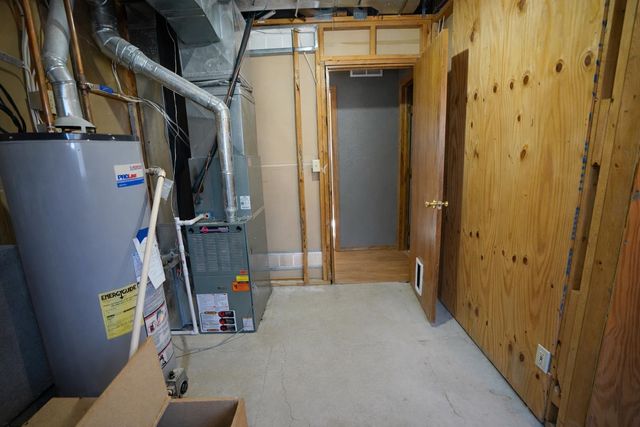 321 Marmaton, El Dorado, KS 67042