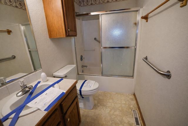 321 Marmaton, El Dorado, KS 67042