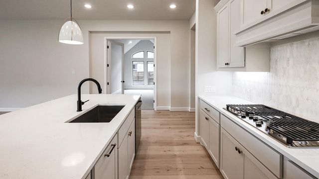 308 Foxfire CV, Lockhart, TX 78644