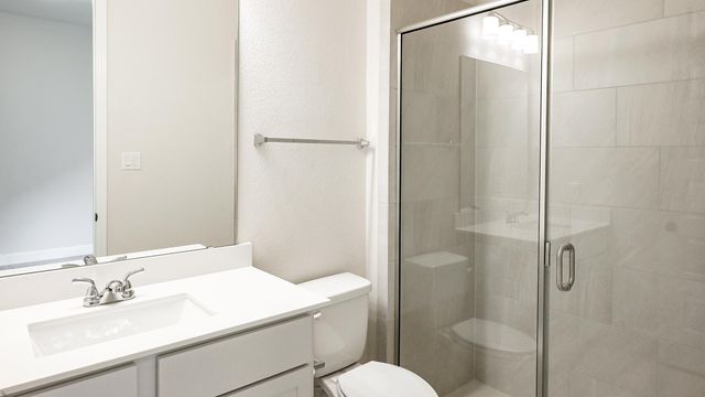 308 Foxfire CV, Lockhart, TX 78644