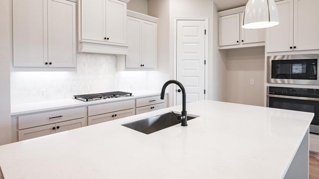 308 Foxfire CV, Lockhart, TX 78644