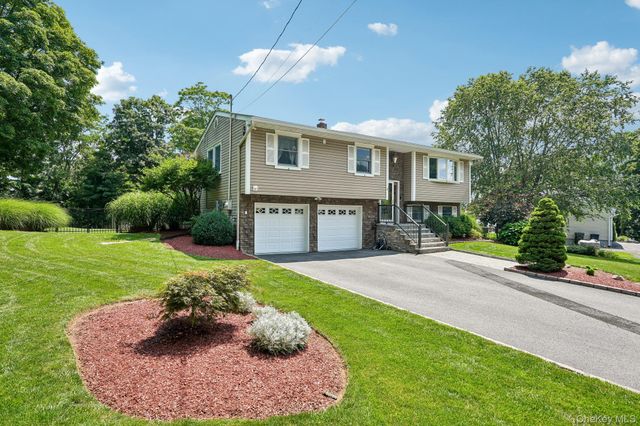 6 Prince Road, Mahopac, NY 10541