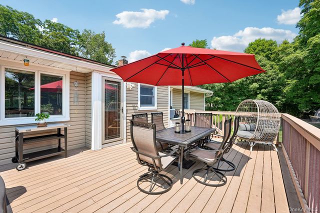 6 Prince Road, Mahopac, NY 10541
