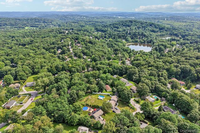 6 Prince Road, Mahopac, NY 10541