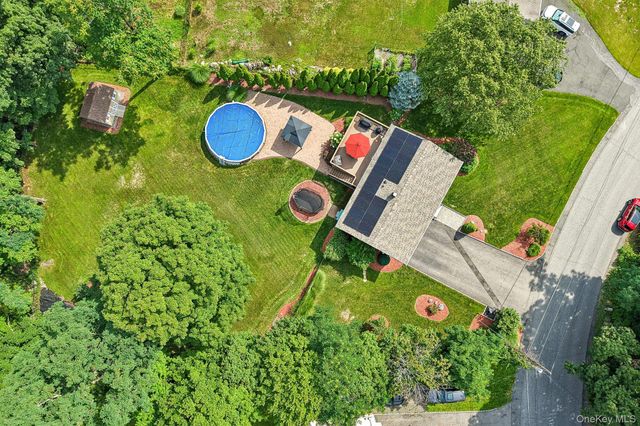 6 Prince Road, Mahopac, NY 10541