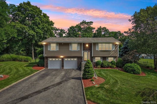 6 Prince Road, Mahopac, NY 10541