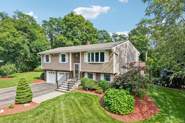 6 Prince Road, Mahopac, NY 10541
