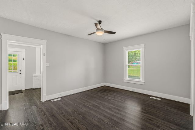 7030 Tazewell Pike, Corryton, TN 37721