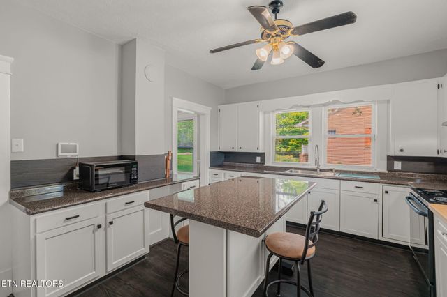 7030 Tazewell Pike, Corryton, TN 37721