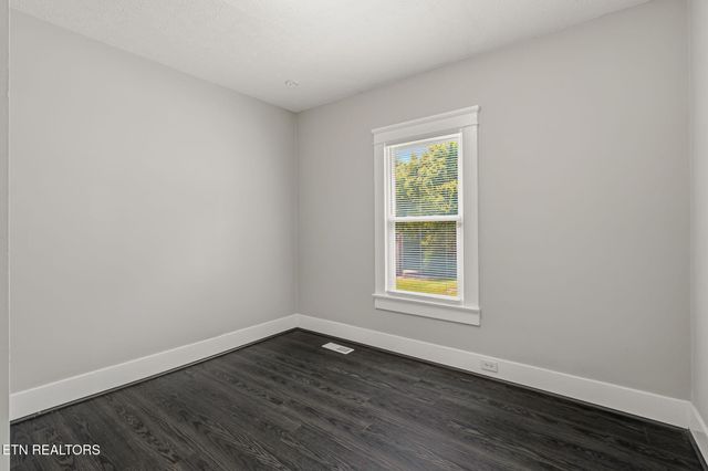 7030 Tazewell Pike, Corryton, TN 37721
