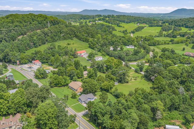 7030 Tazewell Pike, Corryton, TN 37721