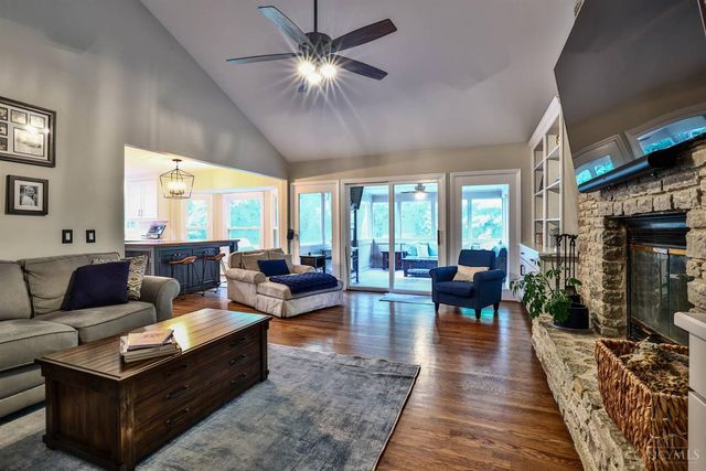 804 Eaglesknoll Court, Anderson Twp, OH 45255