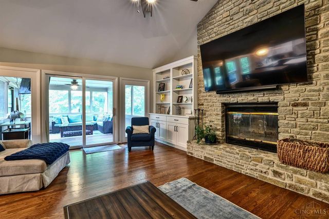 804 Eaglesknoll Court, Anderson Twp, OH 45255