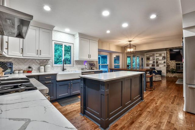 804 Eaglesknoll Court, Anderson Twp, OH 45255