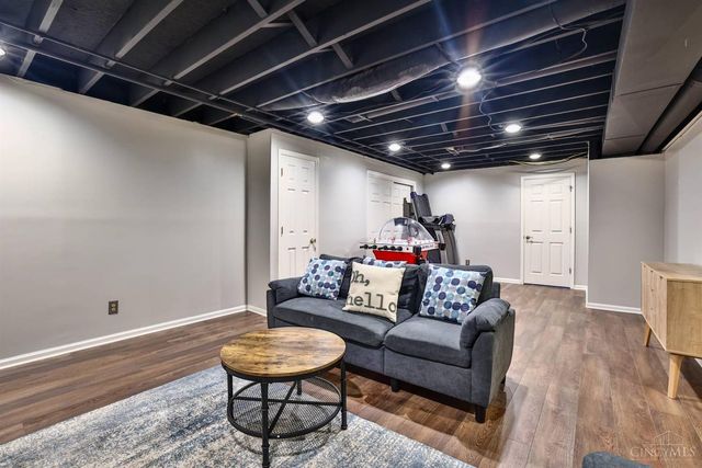 804 Eaglesknoll Court, Anderson Twp, OH 45255