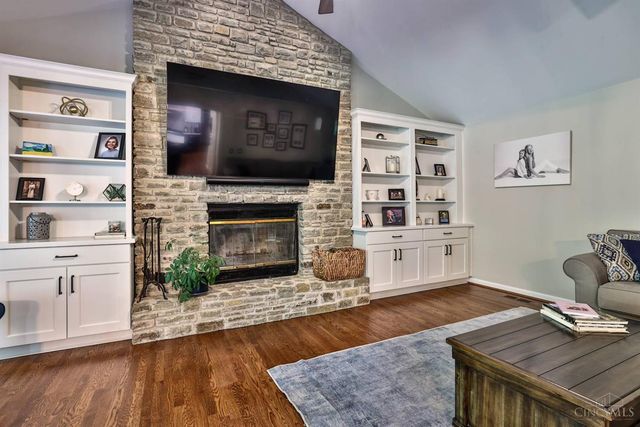 804 Eaglesknoll Court, Anderson Twp, OH 45255