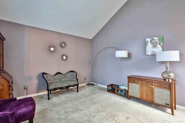 804 Eaglesknoll Court, Anderson Twp, OH 45255