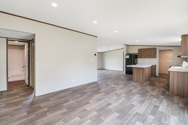 708 W 8th Street, Coleman, TX 76834