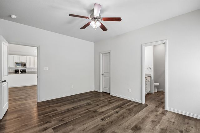 2801 17th Street, Fort Worth, TX 76106