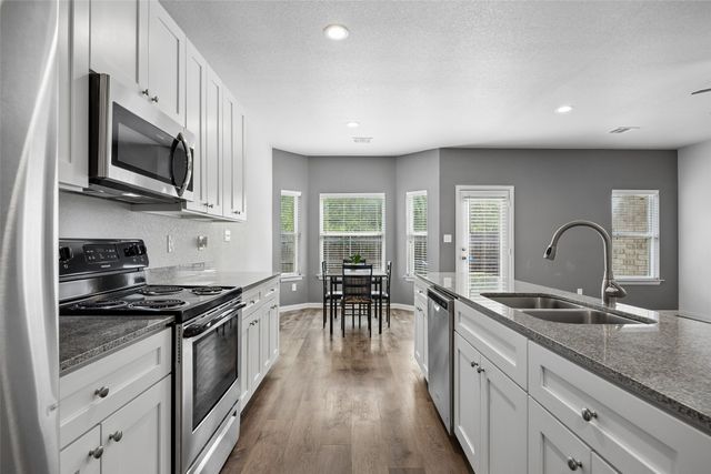 2801 17th Street, Fort Worth, TX 76106