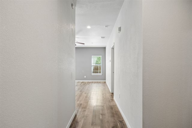 2801 17th Street, Fort Worth, TX 76106