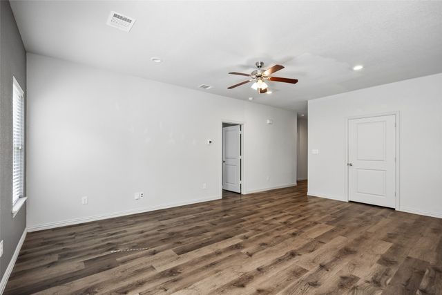 2801 17th Street, Fort Worth, TX 76106