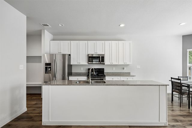 2801 17th Street, Fort Worth, TX 76106