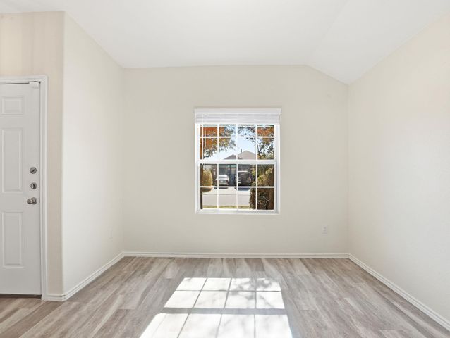 5900 Bell Tower LN, Austin, TX 78747